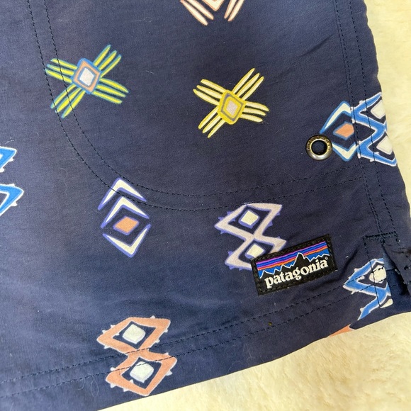 Patagonia Southwest Aztec Print Board Shorts Youth XXL - Picture 2 of 6